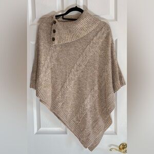 KAREN SCOTT Beige Knit Poncho with Button Detail